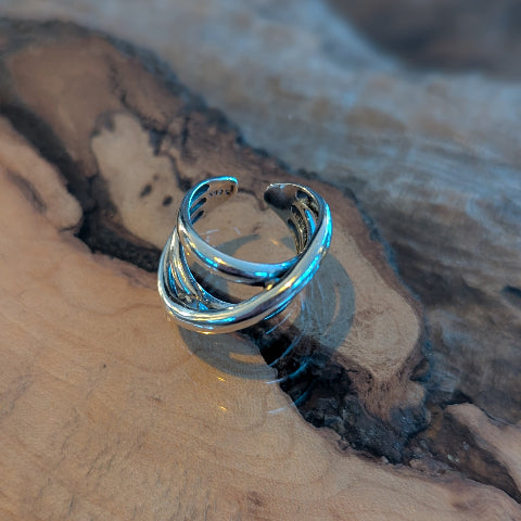 Geometrische gekruiste ring ZILVER R0100