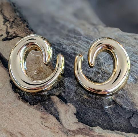 Chic swirl earrings - gold O0889