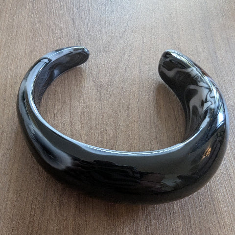 ARMBAND ZWART  A06122