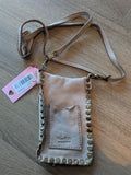TELEFOONTAS OUD ROZE   MET STUDS   T0296