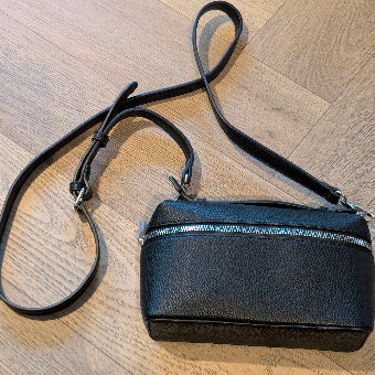 ZWART TASJE  T0340