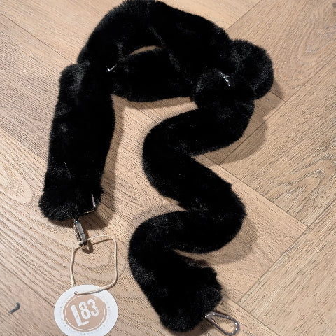 FLUFFY BAGSTRAP H0307