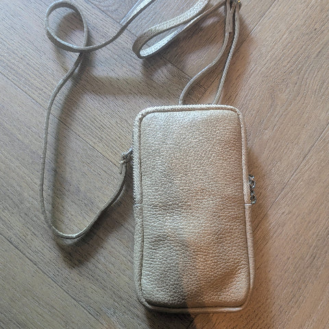 TELEFOONTAS NUDE   T0269