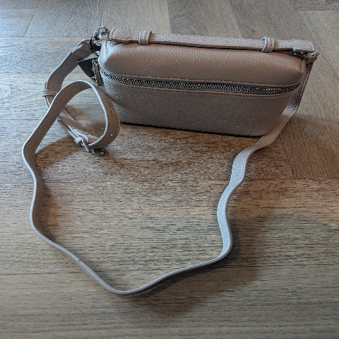 SCHOUDERTAS KUNSTLEER T0290